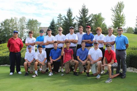 Boys Golf Team poses for a picture their match