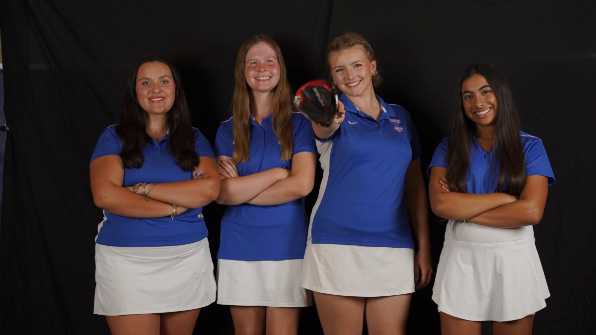 Seniors Marley Gaskill, Maia Becker, Heidi Jung, and Jia Singh 